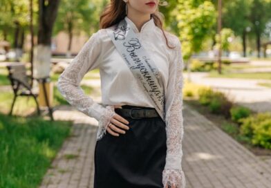 Они это сделали! На счету наших ребят еще пять стобальных сертификатов ЦЭ по русскому языку Они это сделали! На счету наших ребят еще пять стобальных сертификатов ЦЭ по русскому языку