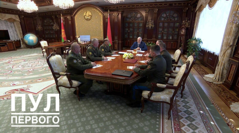 Александр Лукашенко прокомментировал атаку дрона на автобус с гражданами Беларуси