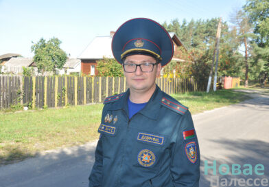 Вместо сирен — игра и слово. Один день с инспектором Житковичского РОЧС Вместо сирен — игра и слово. Один день с инспектором Житковичского РОЧС